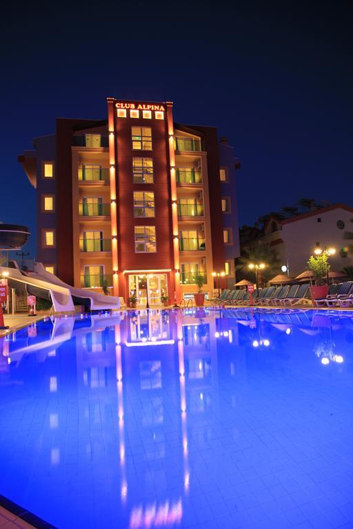 ホテル Club Alpina マルマリス エクステリア 写真