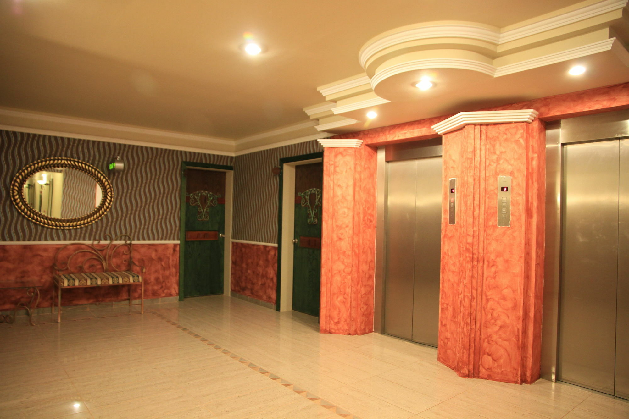 ホテル Club Alpina マルマリス エクステリア 写真